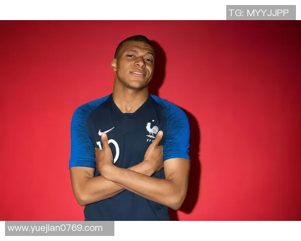 足球场上的风采与魅力著名足球明星发型大赏图片精选